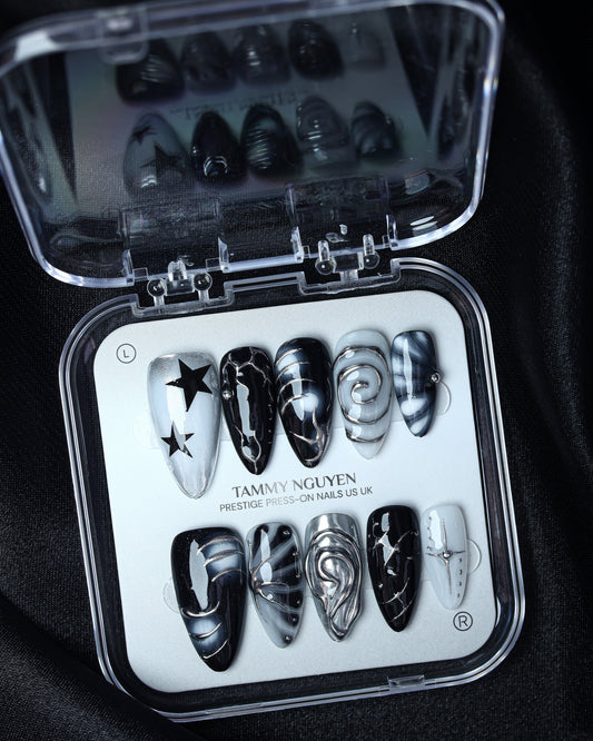 Press On Nail Dark Y2K Star