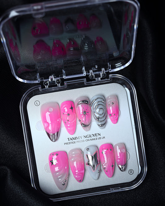 Press On Nail Y2K Almond Silver