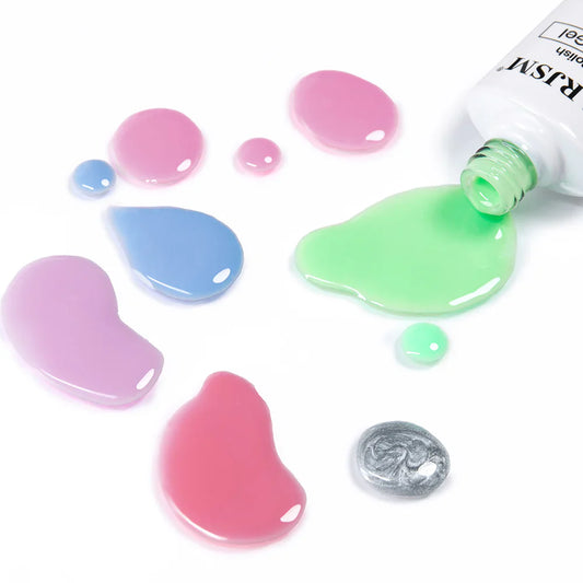 Spring Nail Trends 2026: Cat Eye, Macaron & Glitter Gel Nails