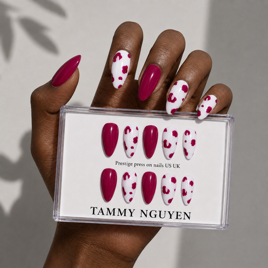 Press On Nail Sweet Berry Cow