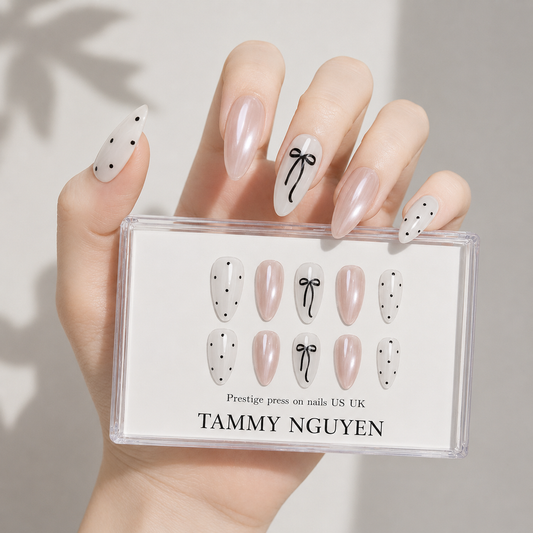 Press On Nail Cute Black Bow