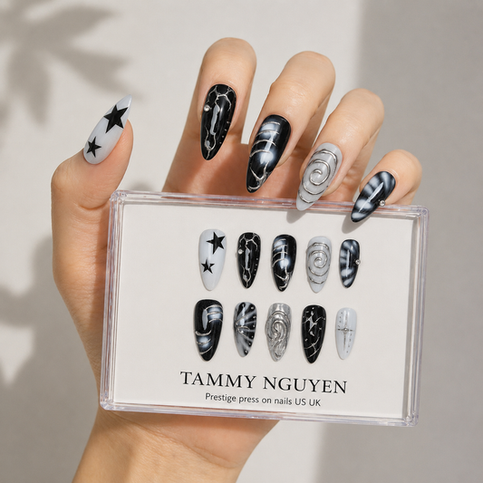 Press On Nail Dark Y2K Star