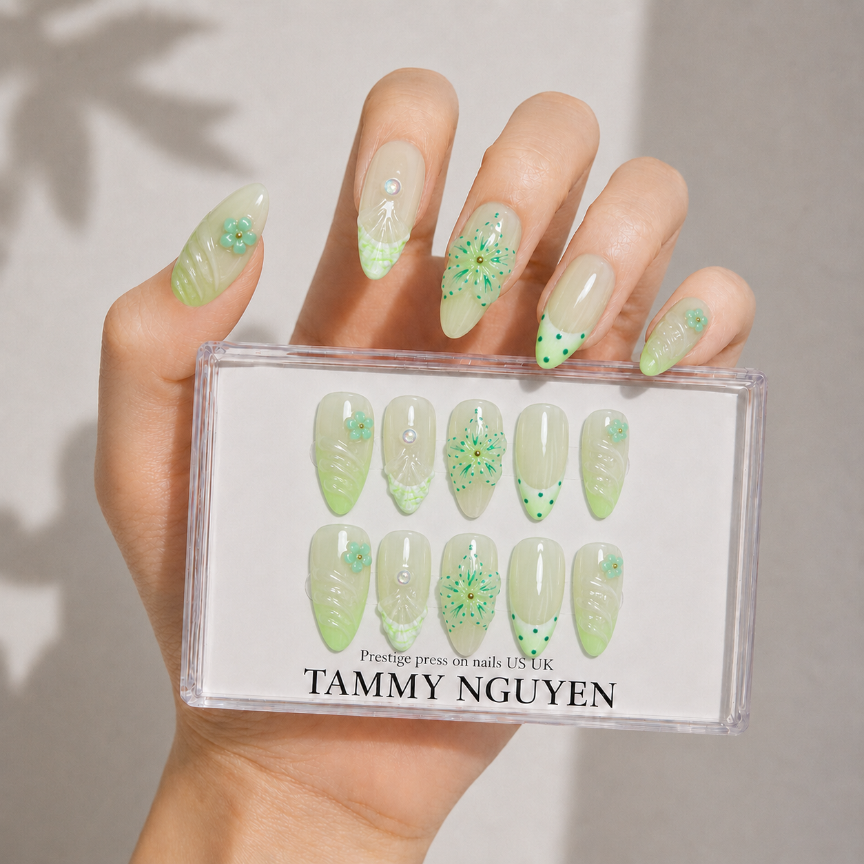 Press On Nail 3D Green Flower