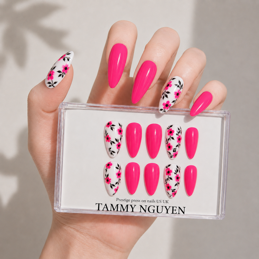 Press On Nail Pink Flower