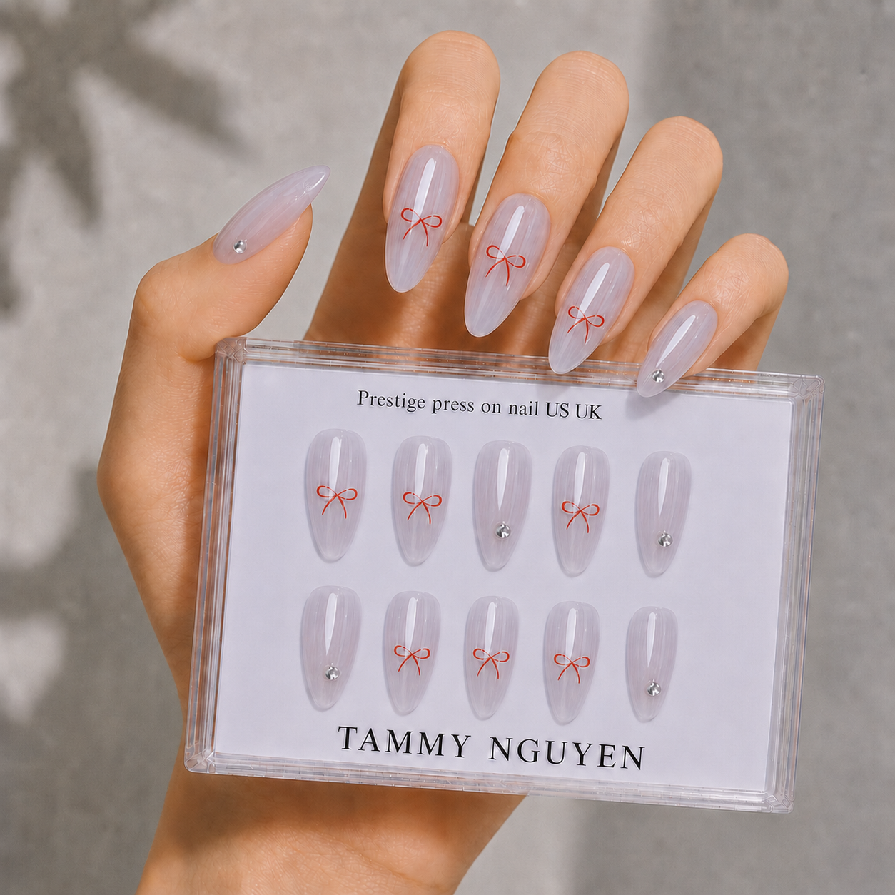 Press-on Nails Pearl Cat Eye Bow