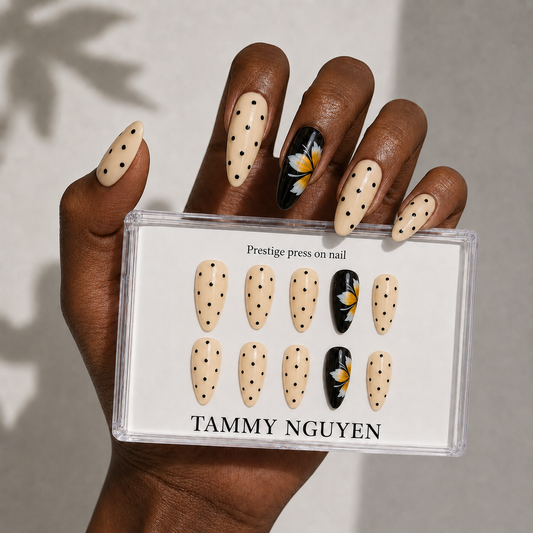 Press On Nail Black Floral Polka Dot