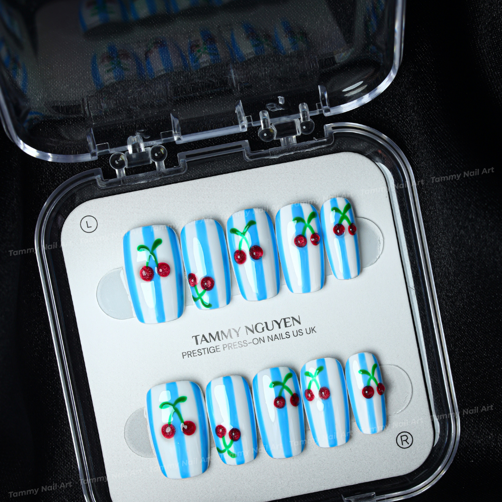 Press-on Nails Cherry Stripe