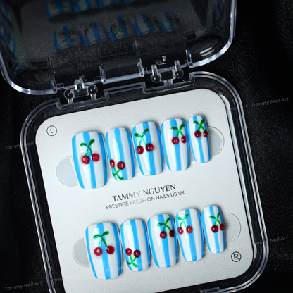 Press-on Nails Cherry Stripe