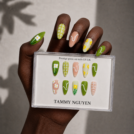 Press On Nail Summer Green Flower
