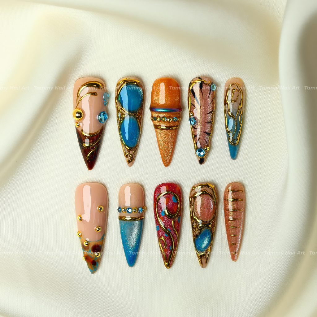 Press-on Nails Cyber Relic