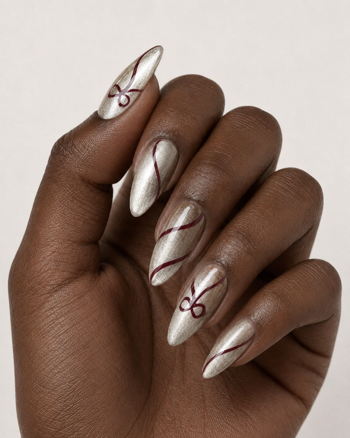 Press-on Nails Cat Eye Almond