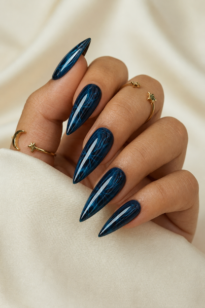 Press-on Nails Midnight Noel