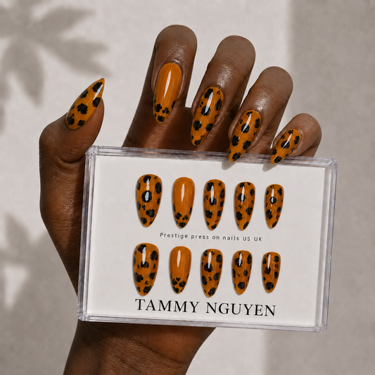 Press On Nail Chic Tortoise