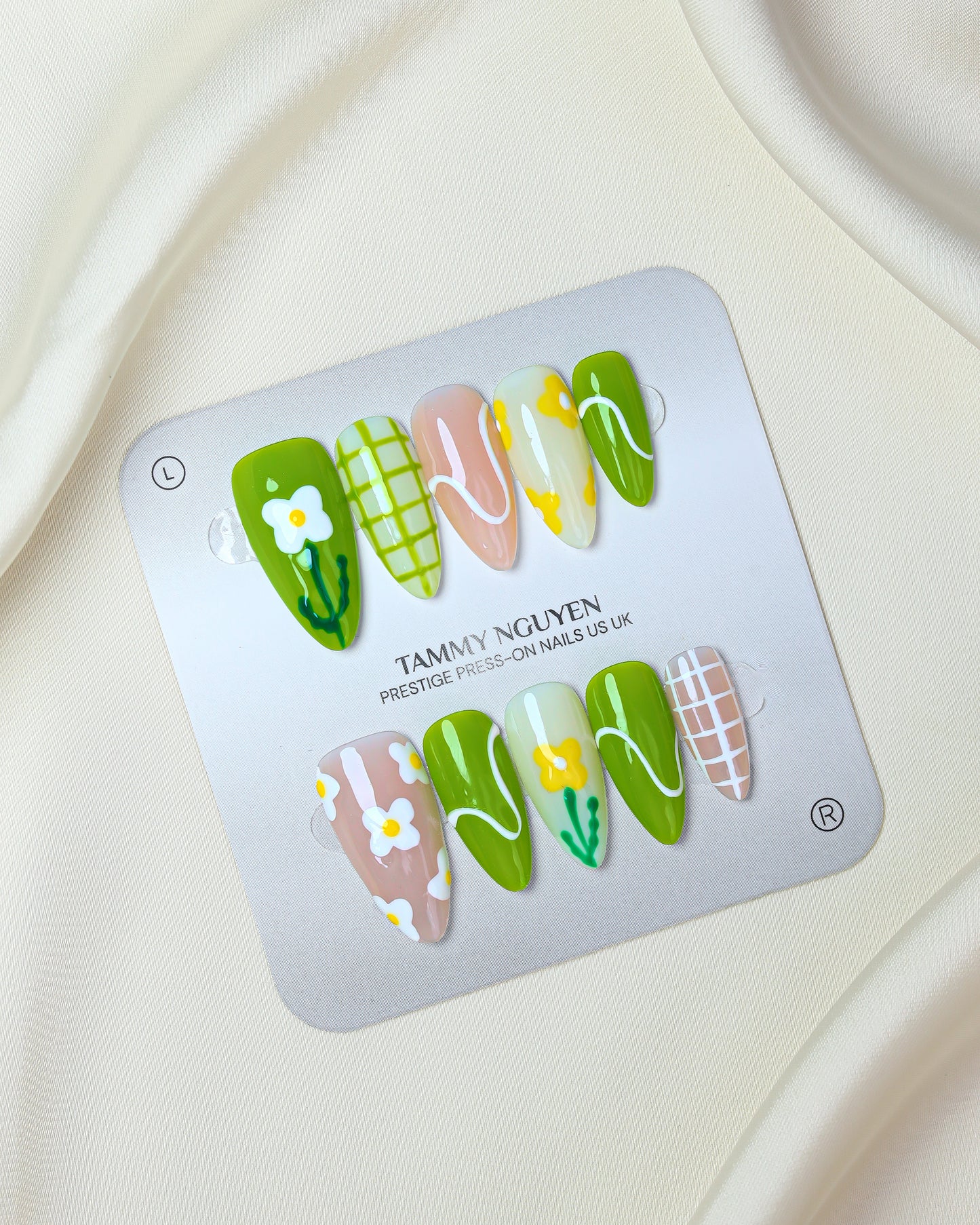 Press On Nail Summer Green Flower