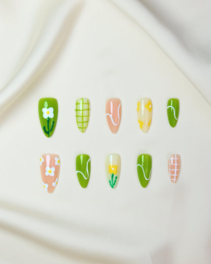 Press On Nail Summer Green Flower