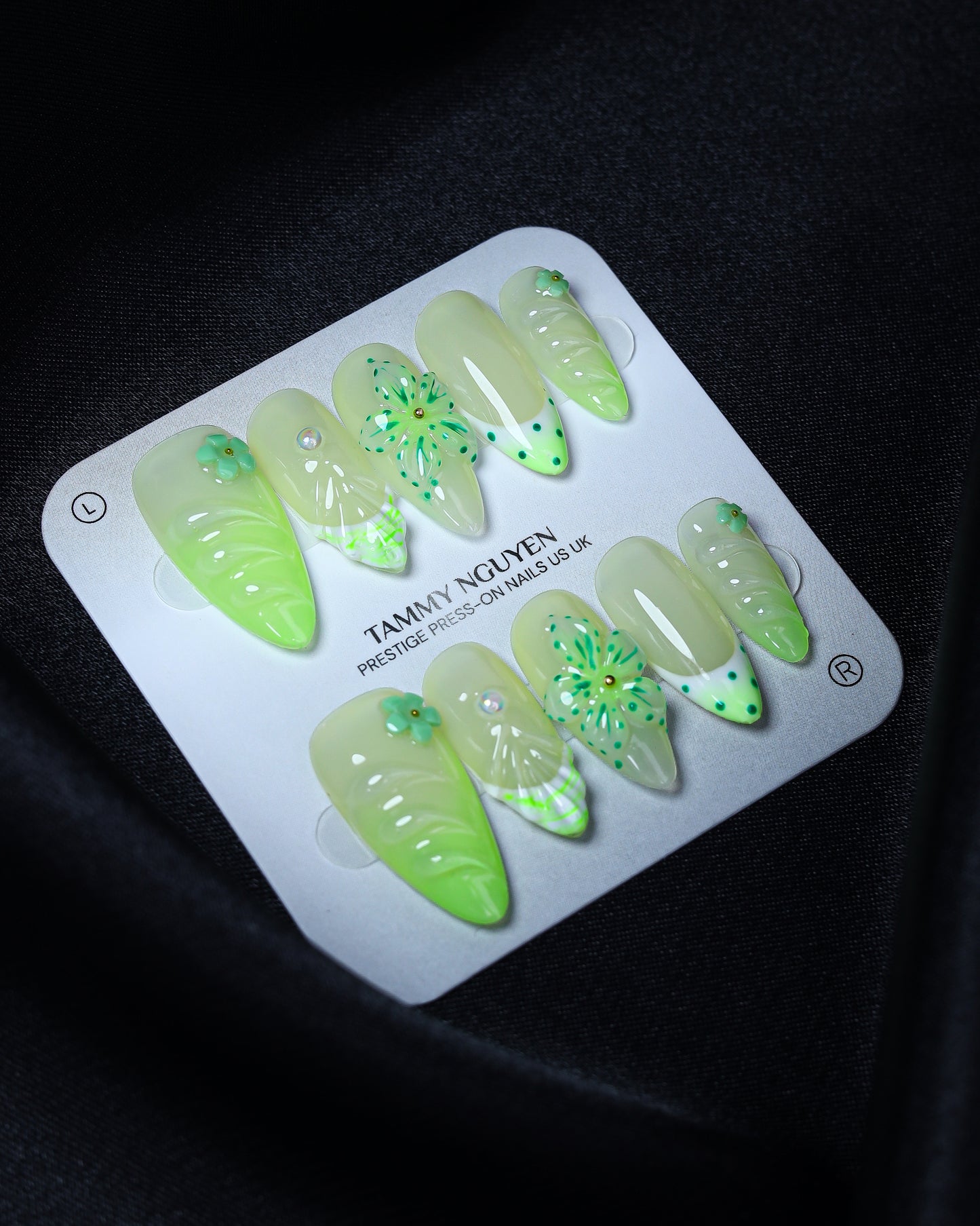 Press On Nail 3D Green Flower