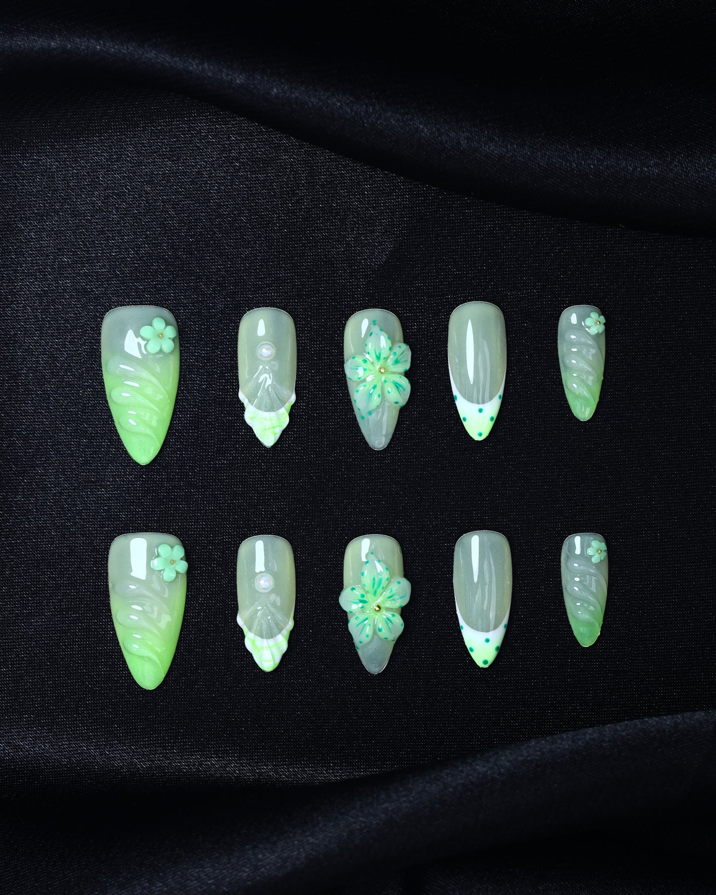 Press On Nail 3D Green Flower