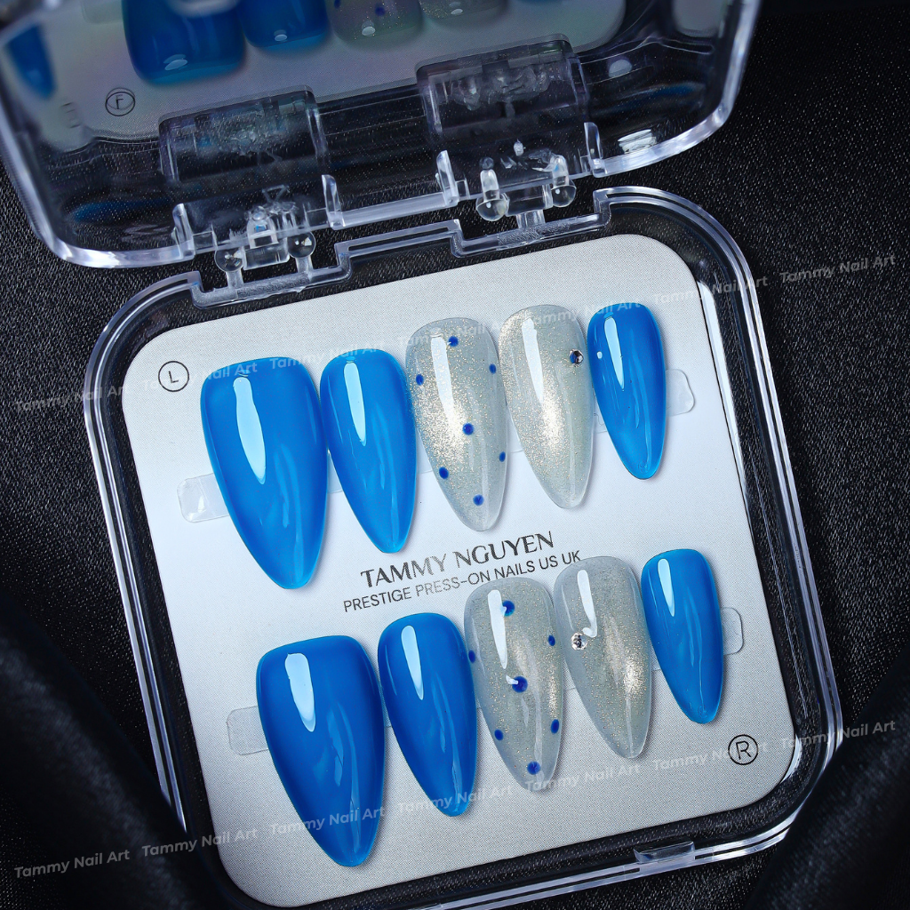 Press-on Nails Blue Pearl Frost