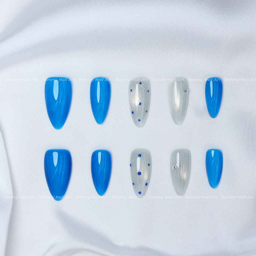 Press-on Nails Blue Pearl Frost