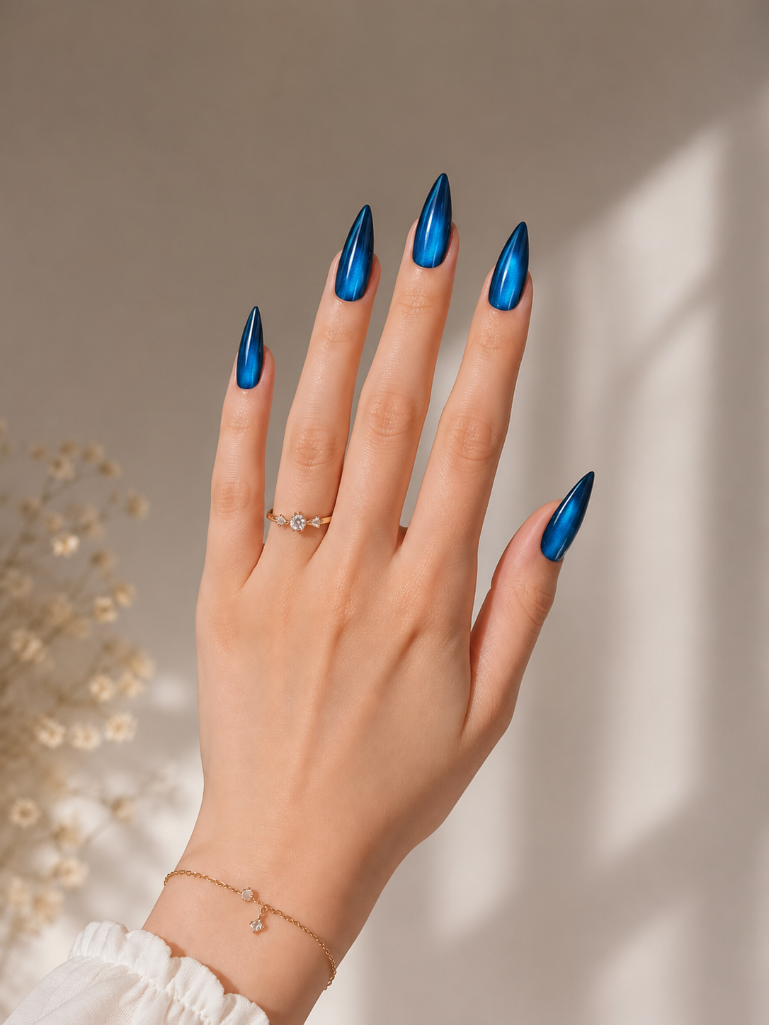 Press-on Nails Cyber Blue
