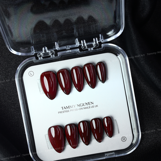 Press-on Nails Midnight Cranberry
