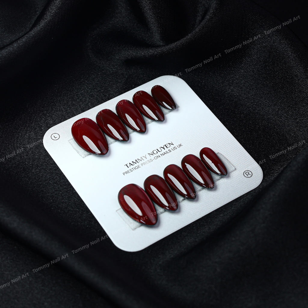 Press-on Nails Midnight Cranberry