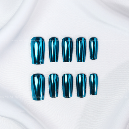 Press-on Nails Cyber Abyss