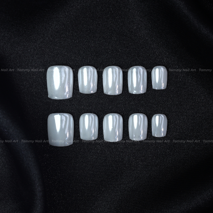 Press-on Nails Milky Angel