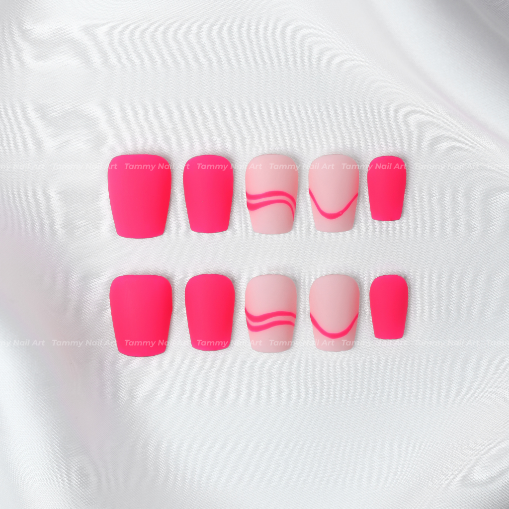 Press-on Nails Love Wave