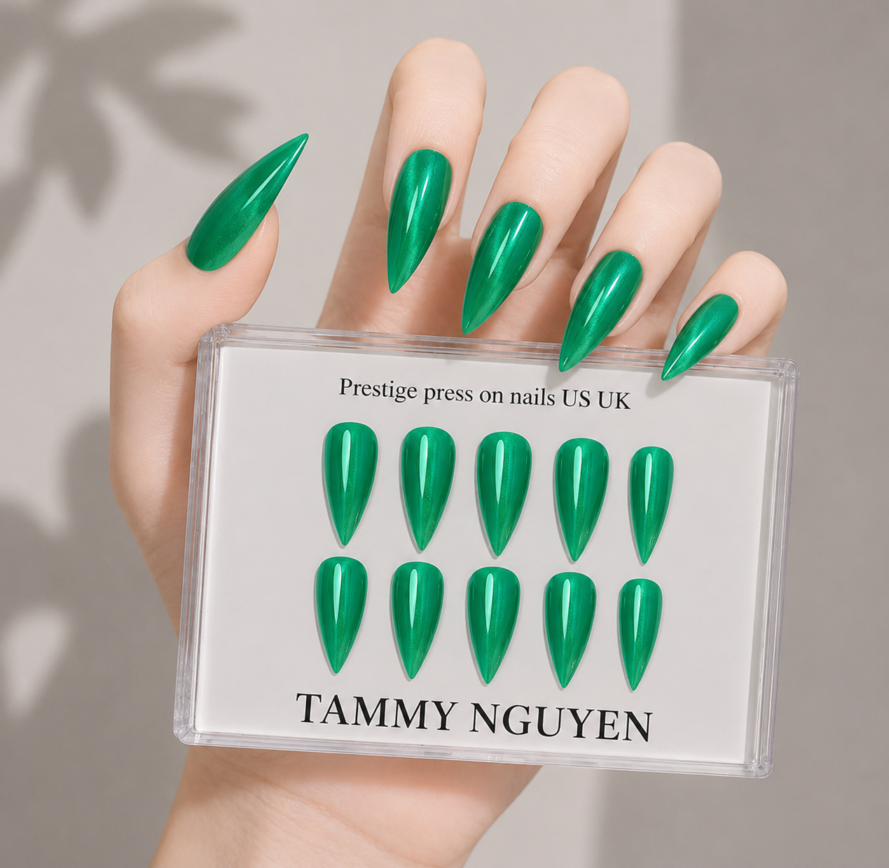 Press-on Nails Emerald Cat Eye