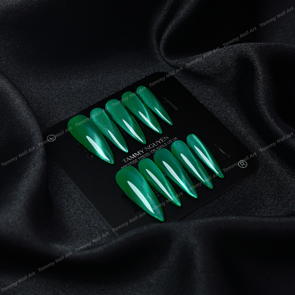 Press-on Nails Emerald Cat Eye
