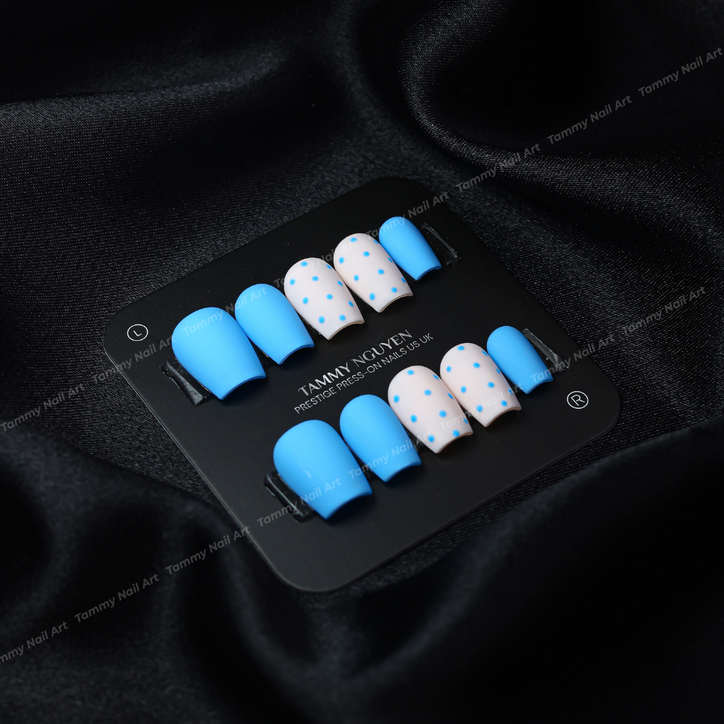 Press-on Nails Sky Dot