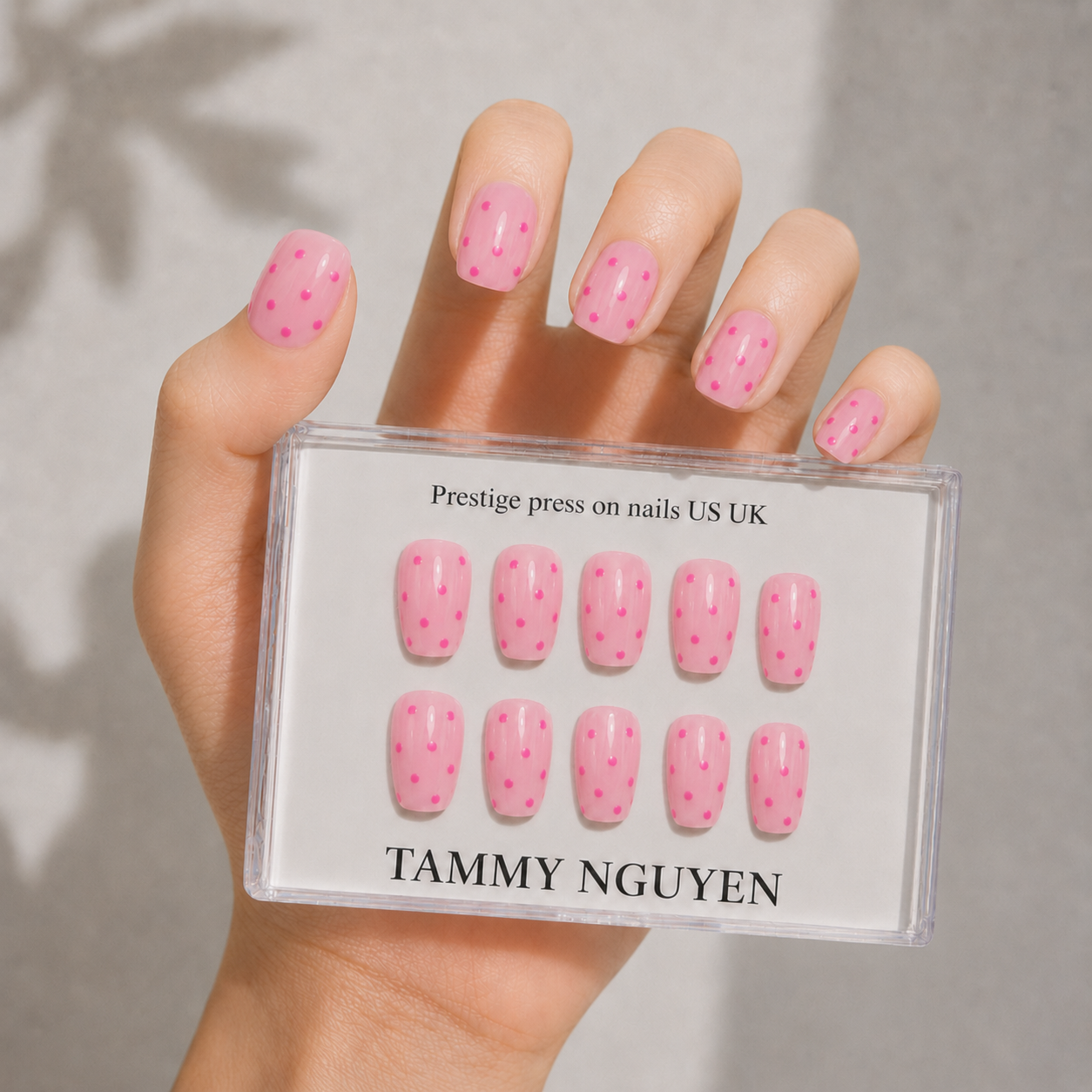 Press-on Nails Pink Dottie