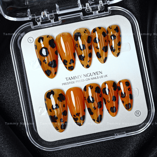 Press On Nail Chic Tortoise