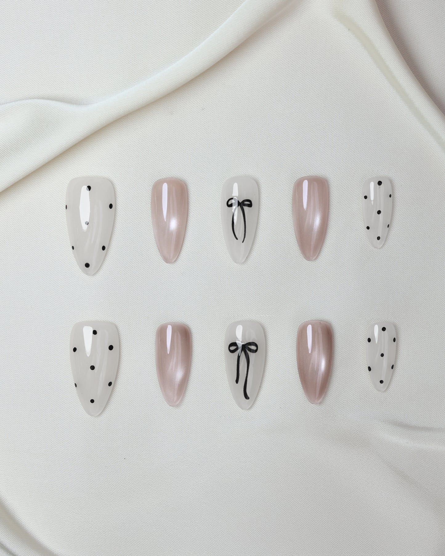 Press On Nail Cute Black Bow