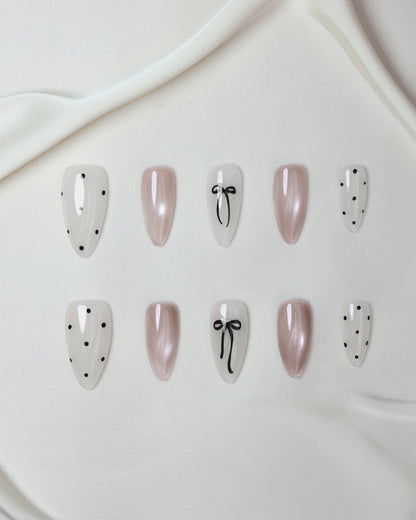 Press On Nail Cute Black Bow