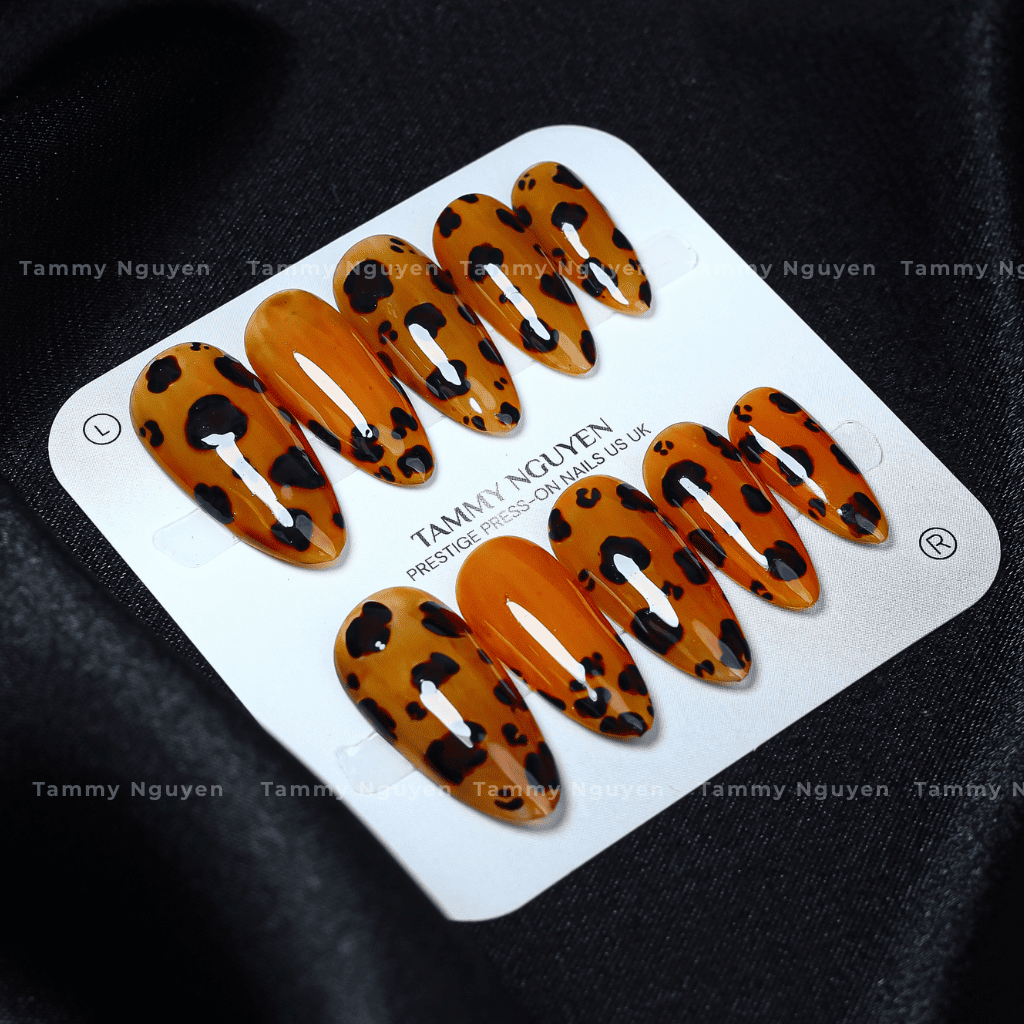 Press On Nail Chic Tortoise