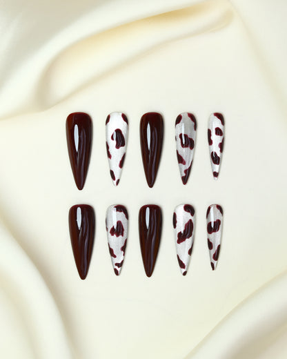 Press On Nail Stiletto Chocolate