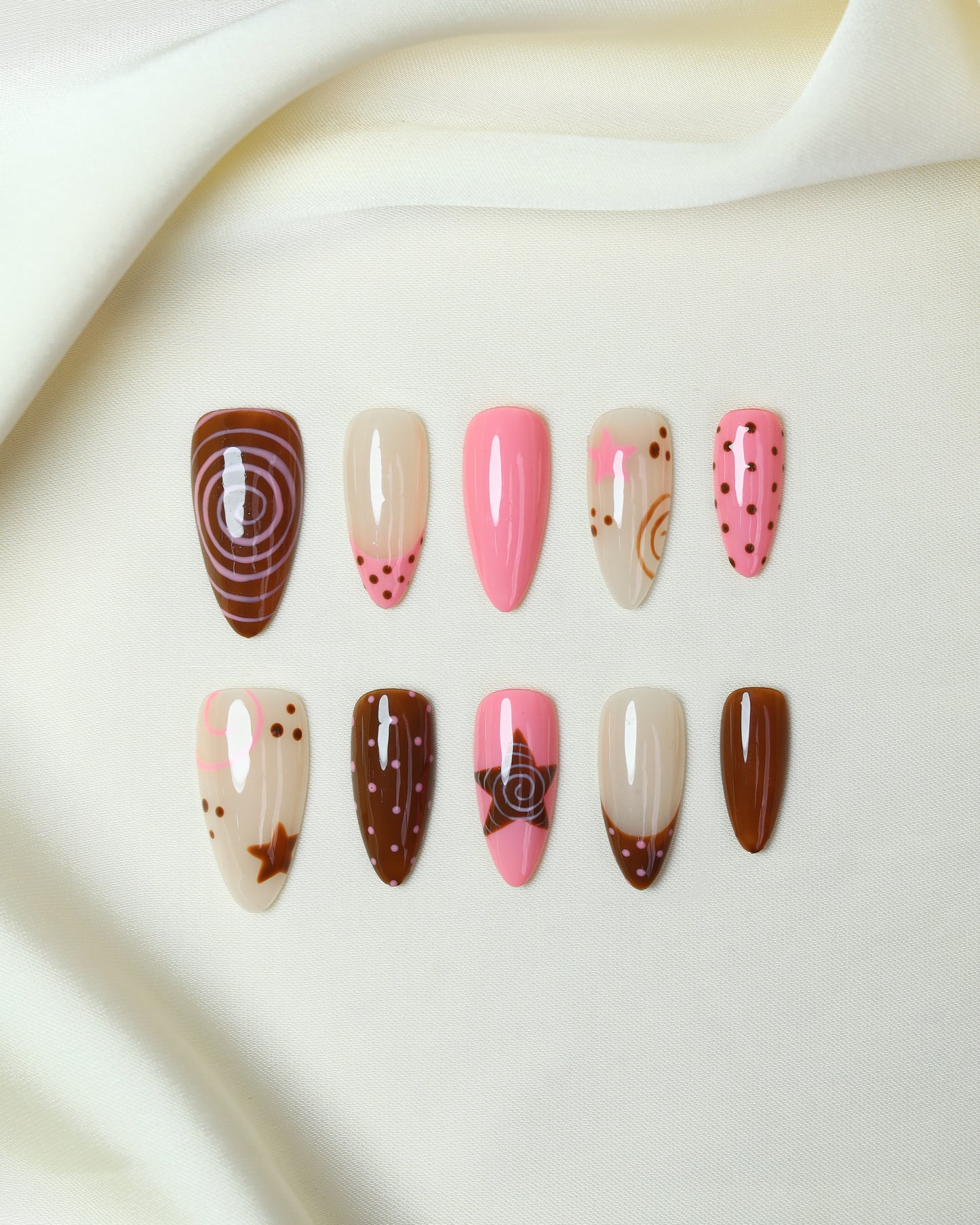 Press On Nail Pretty Pink Swirl