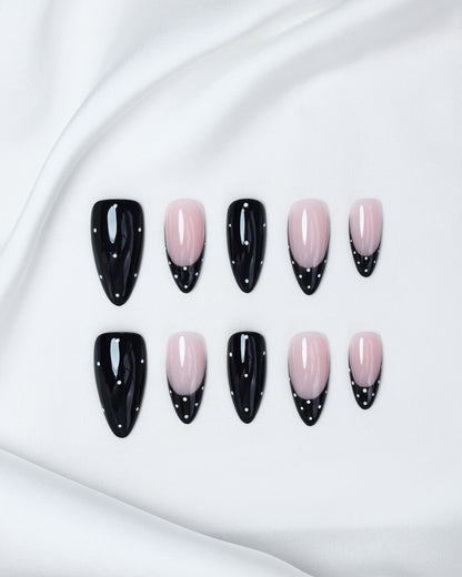 Press On Nail Pretty Polka Dot