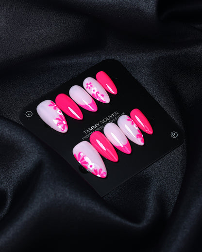 Press On Nail Sweet Pink Flower