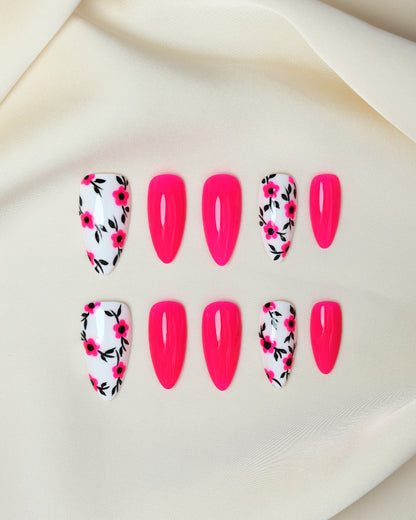 Press On Nail Pink Flower