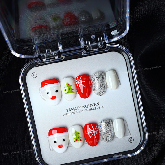 Press-on Nails Santa Magic