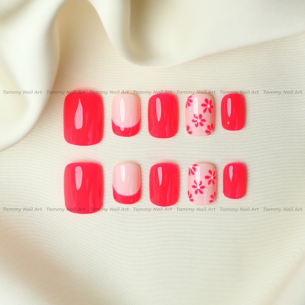 Press-on Nails Sweet Bloom