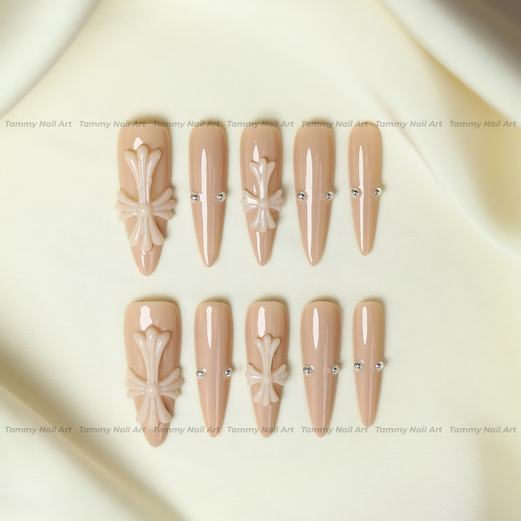 Press-on Nails Pearl Cross