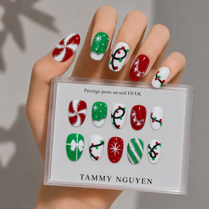 Press-on Nails Noel Cheer
