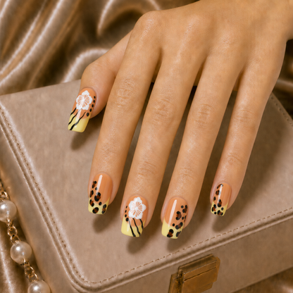 Press-on Nails Leopard Bloom