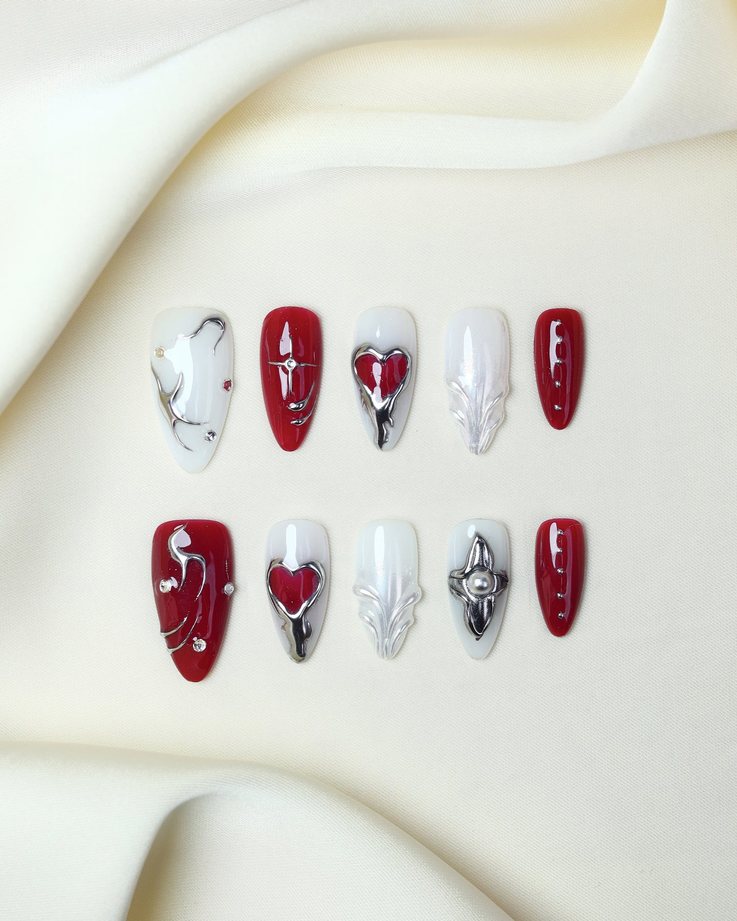 Press On Nail Y2K Gothic Valentine