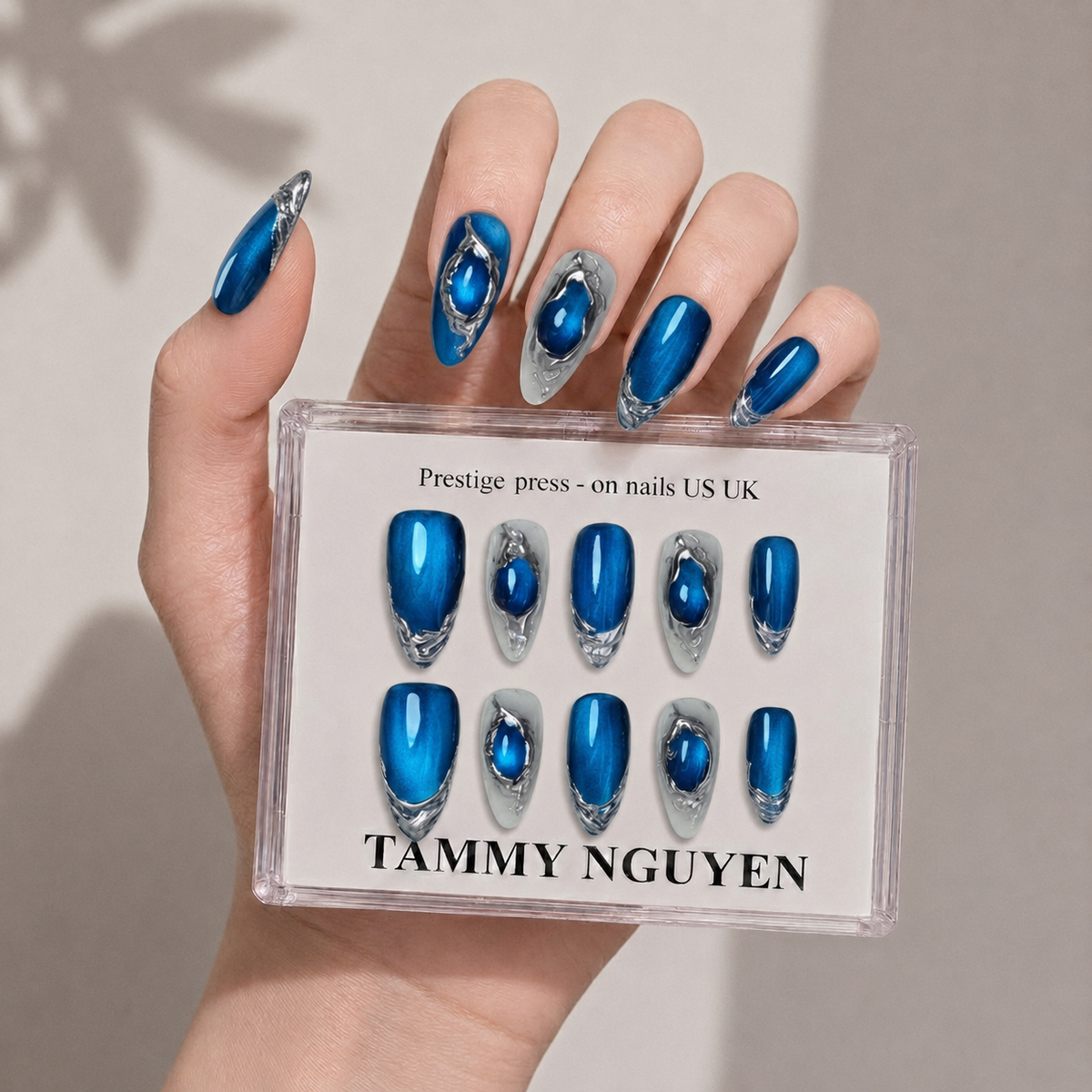 Press On Nail Y2K Ocean Chrome