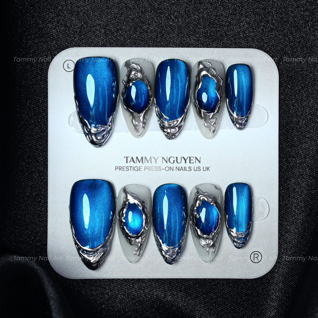 Press On Nail Y2K Ocean Chrome